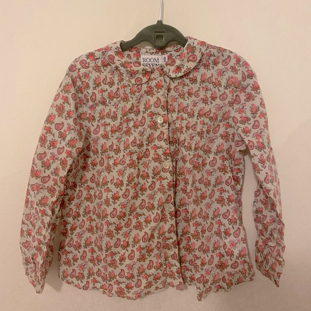 Room seven shirt